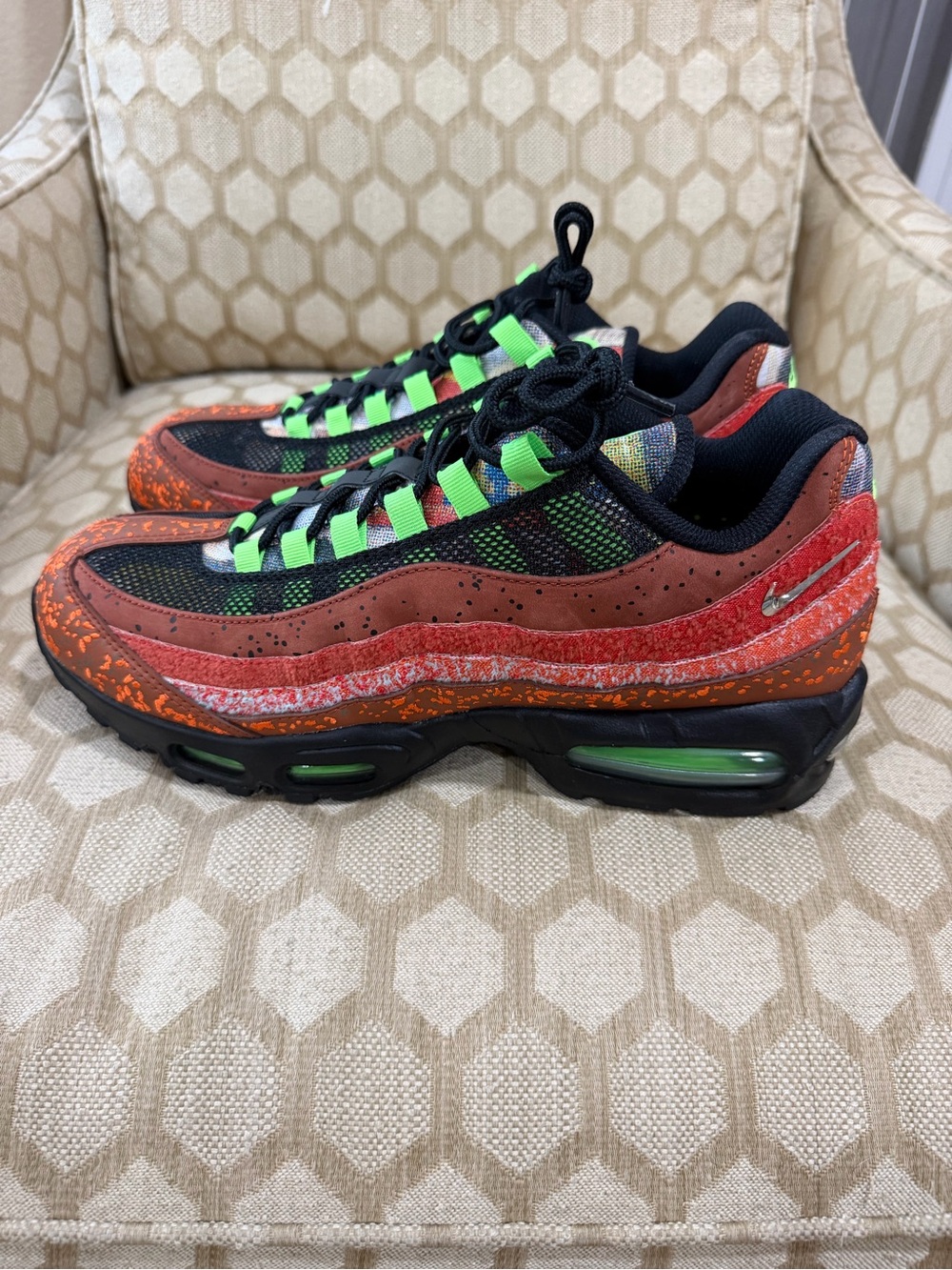 Air Max 95 Family Reunion Hong Kong size 12